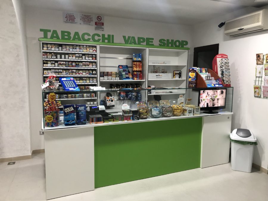 arredi per tabaccherie